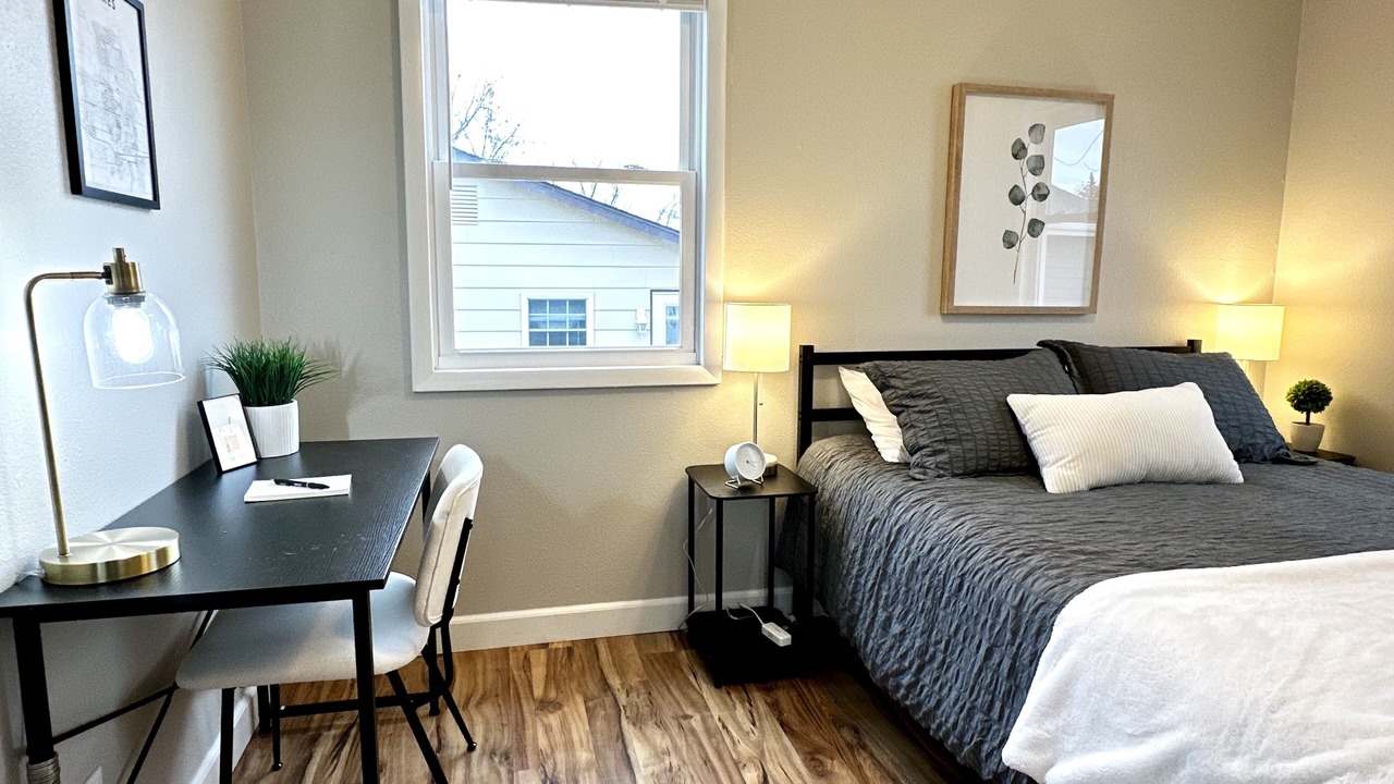 Photo of Bedroom in Ames