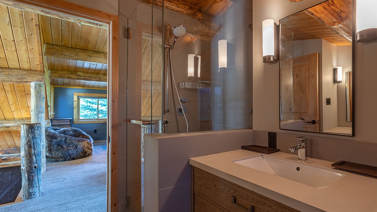 Photo of Bathroom in Alpine Northwest