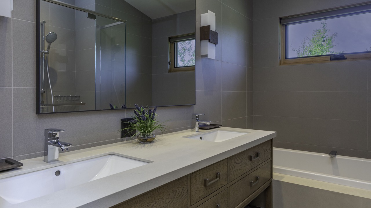 Photo of Bathroom in Alpine Northwest