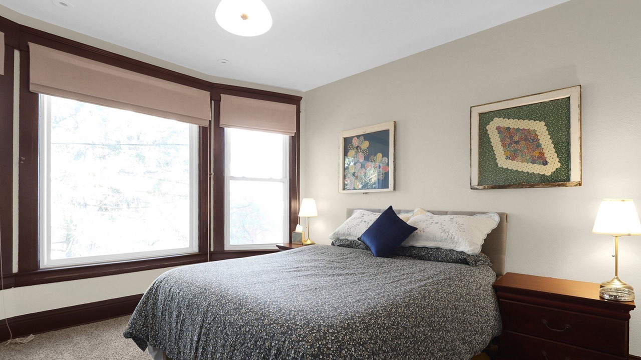 Photo of Bedroom in Mount Vernon