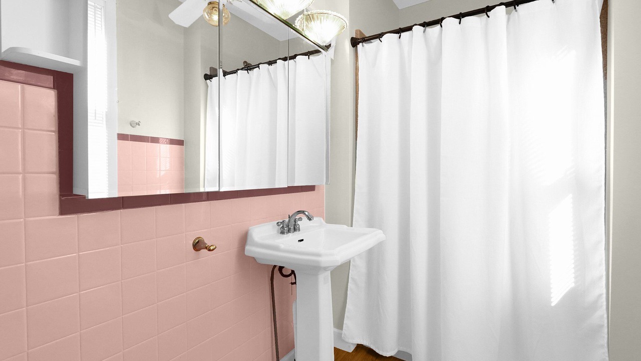 Photo of Bathroom in Mount Vernon
