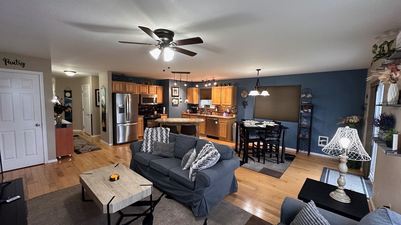 Photo of Livingroom in Columbia Falls