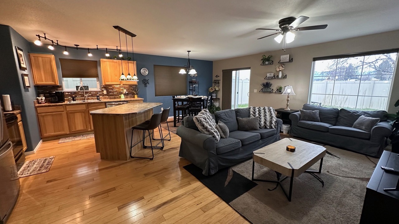 Photo of Livingroom in Columbia Falls