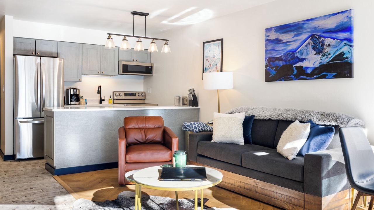 Photo of Livingroom in Big Horn