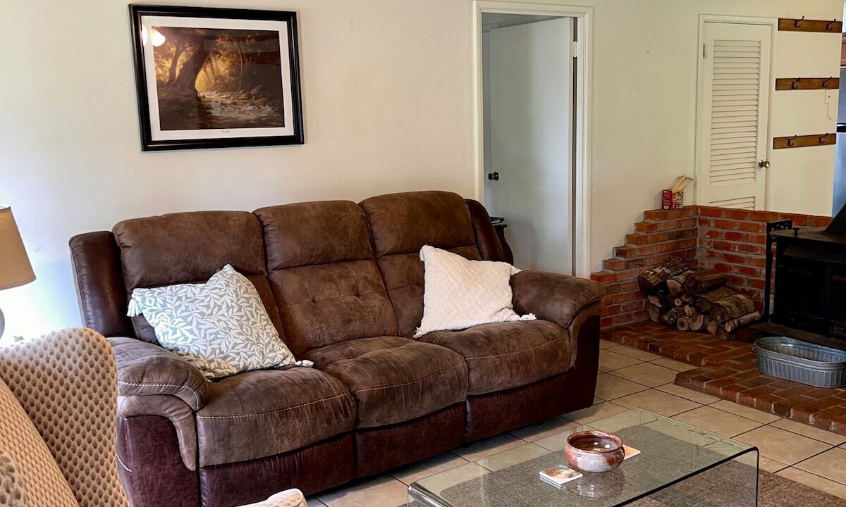 Photo of Livingroom in McComb