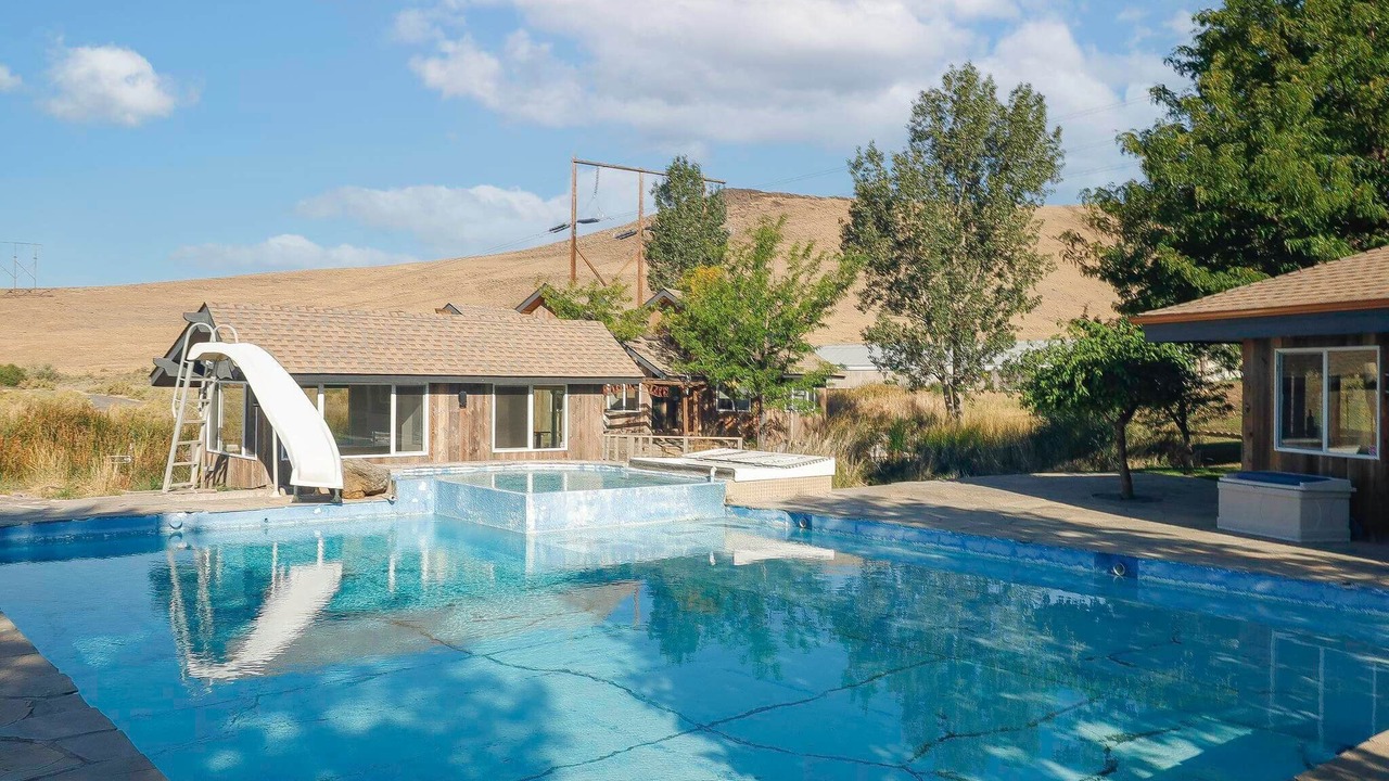 Photo of Outdoor in Bliss