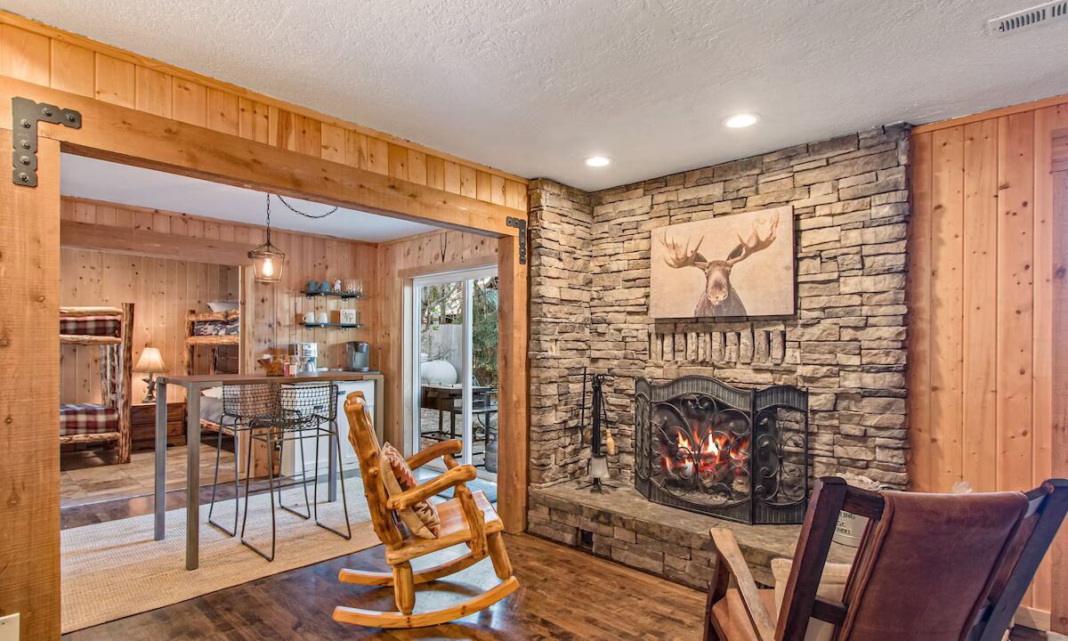 Photo of Livingroom in Hayden