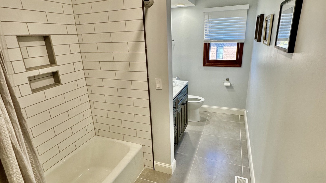 Photo of Bathroom in Downtown Columbus