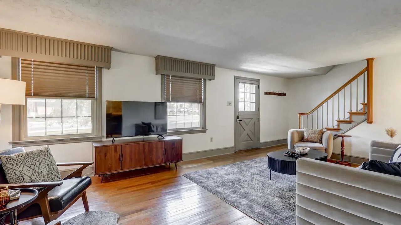 Photo of Livingroom in Mount Joy