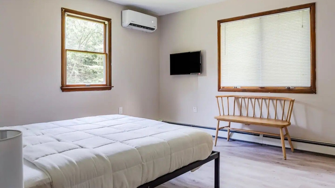 Photo of Bedroom in Barryville