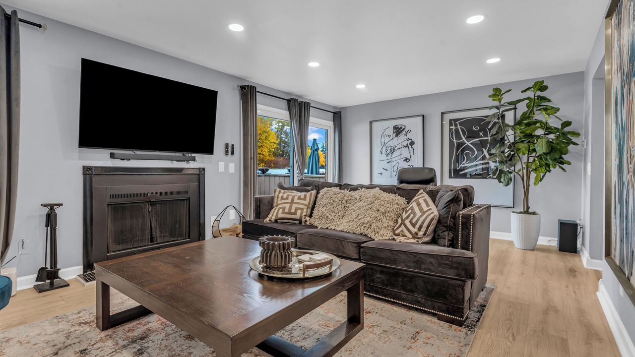 Photo of Livingroom in Detroit