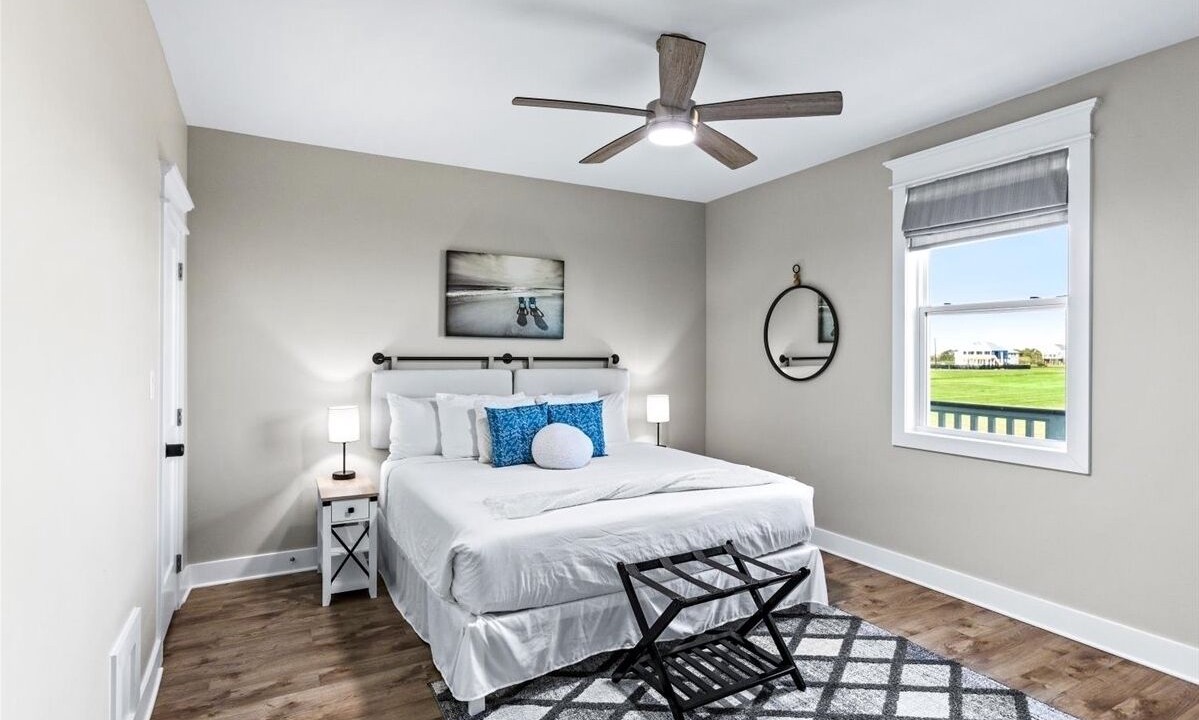 Photo of Bedroom in Indian Beach