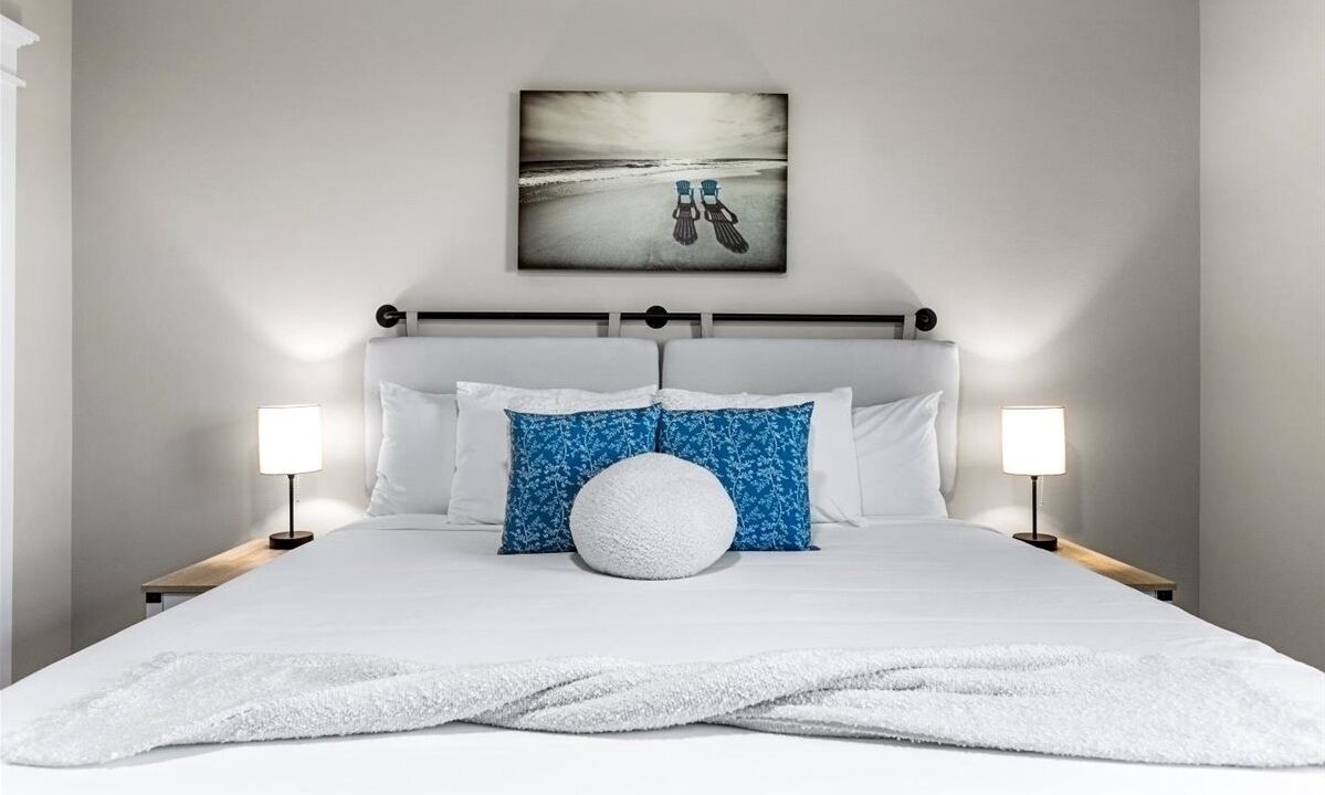 Photo of Bedroom in Indian Beach
