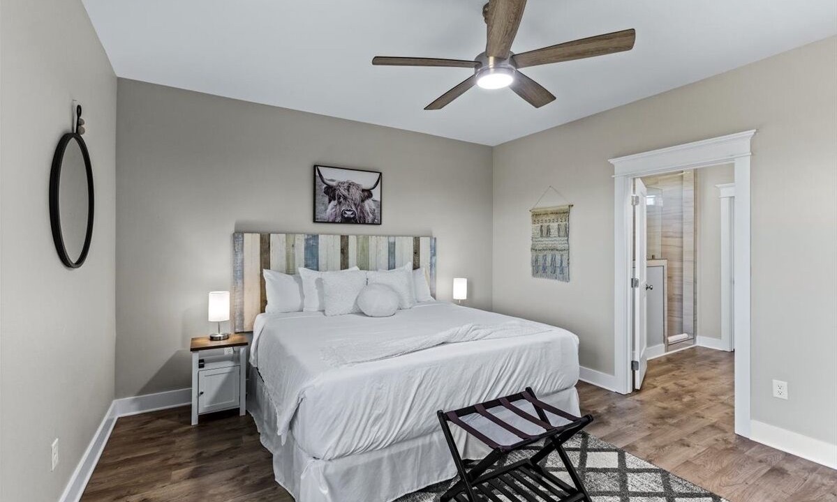 Photo of Bedroom in Indian Beach