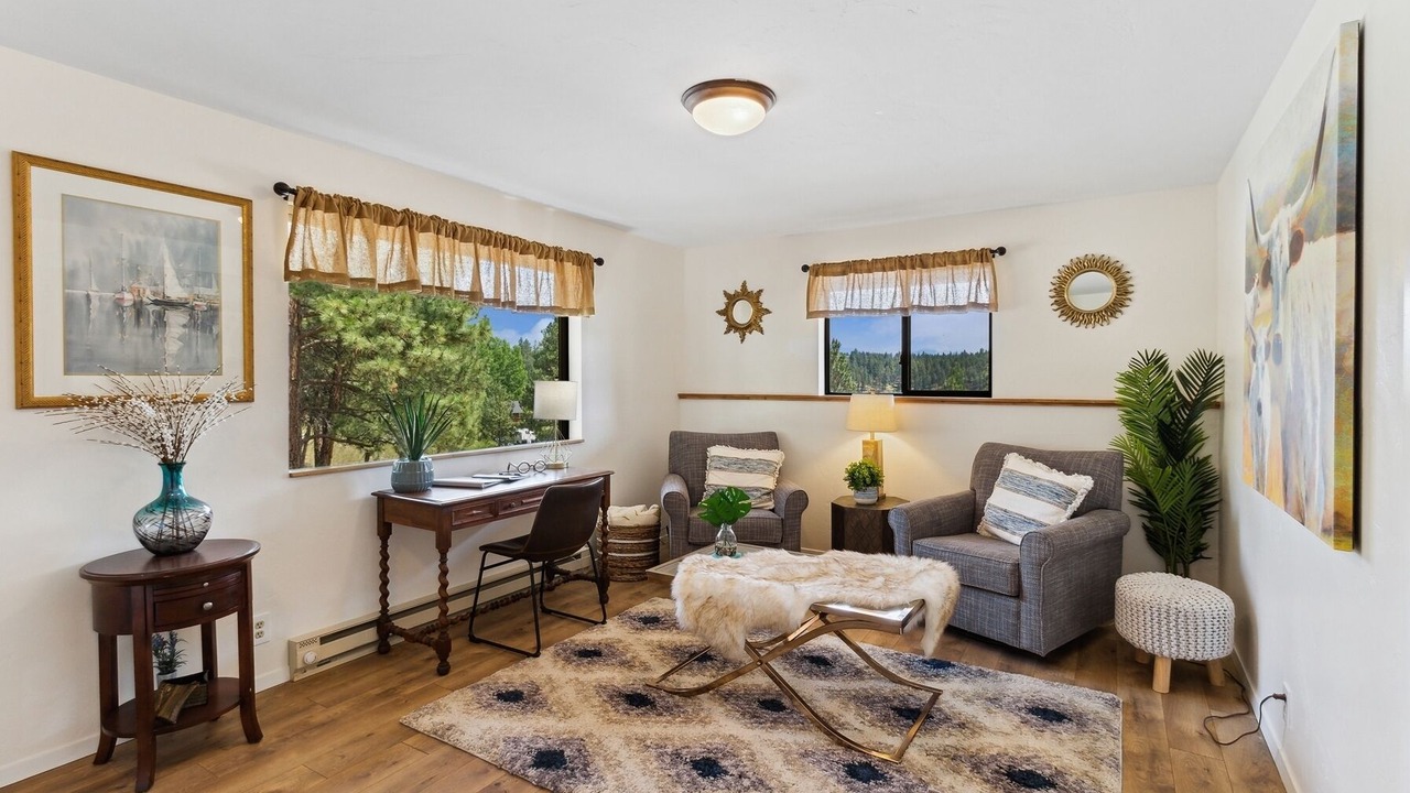 Photo of Bedroom in Eureka