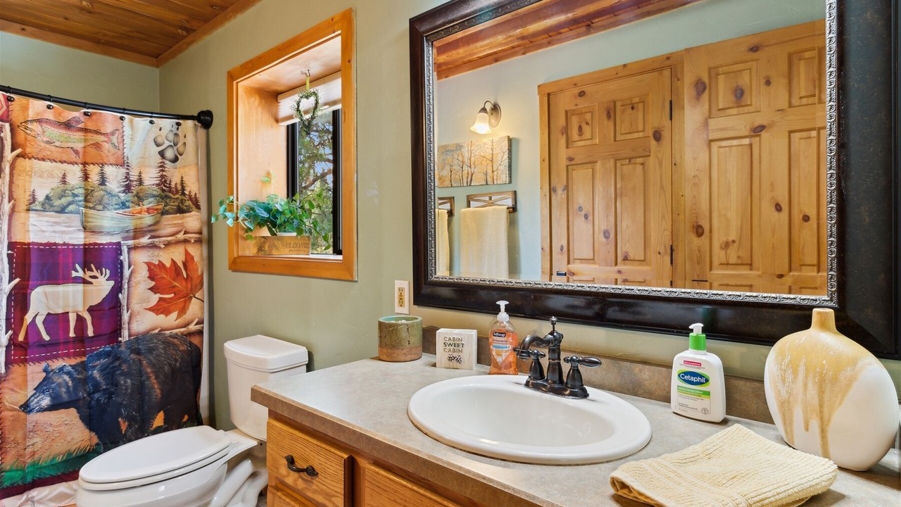 Photo of Bathroom in Eureka
