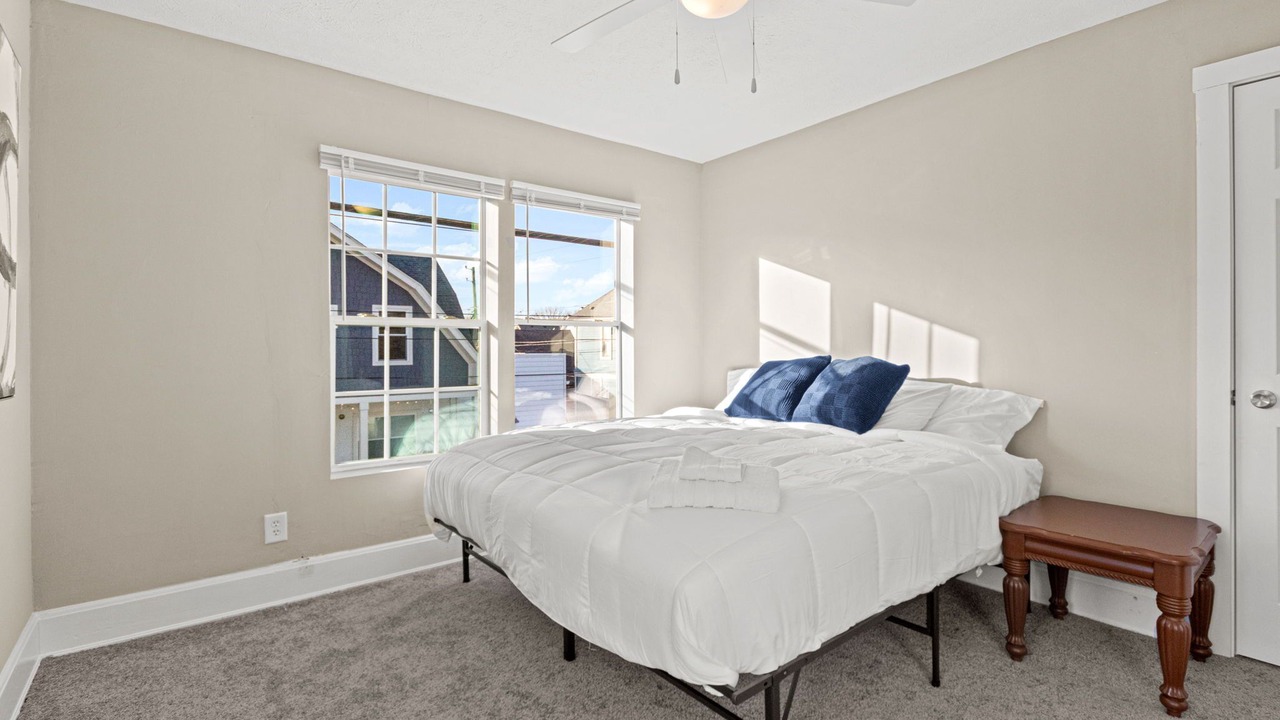 Photo of Bedroom in Holy Cross