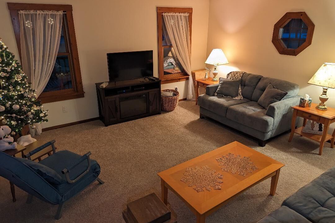Photo of Livingroom in Lewis Center