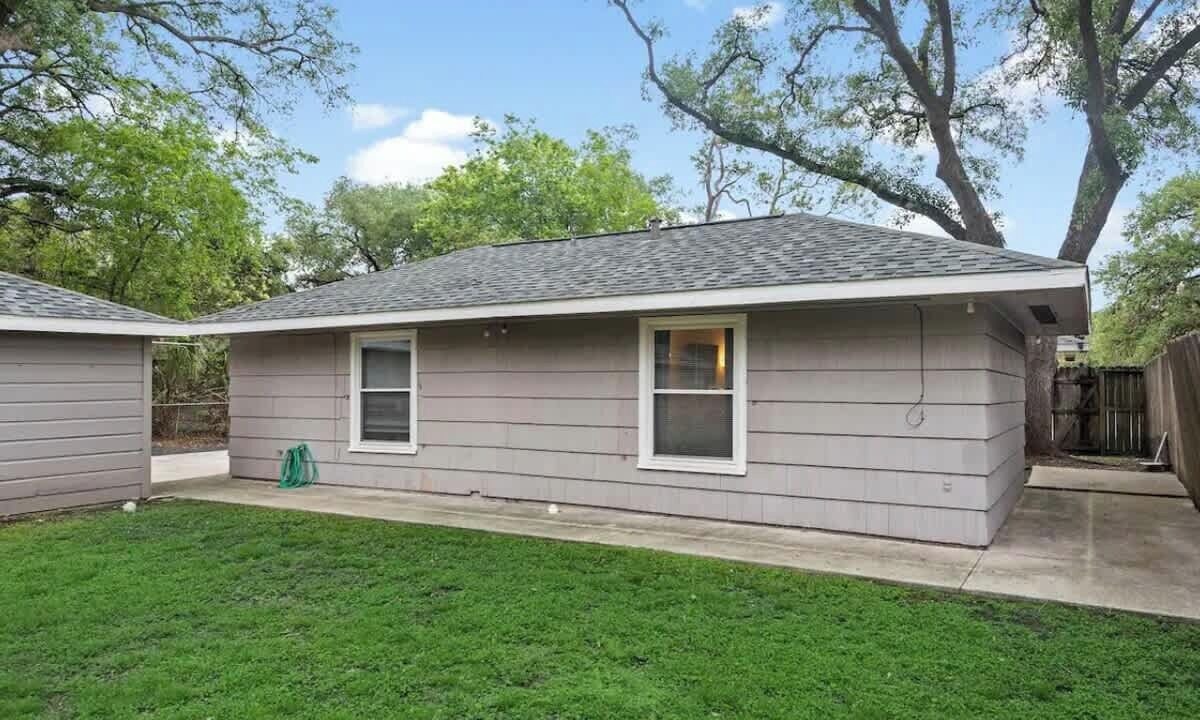 Photo of Outdoor in Braeswood Place