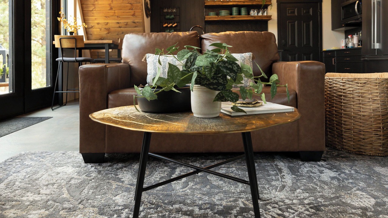 Photo of Livingroom in Jefferson County