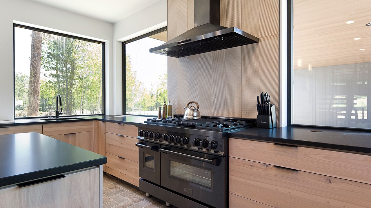 Photo of Kitchen in Lead