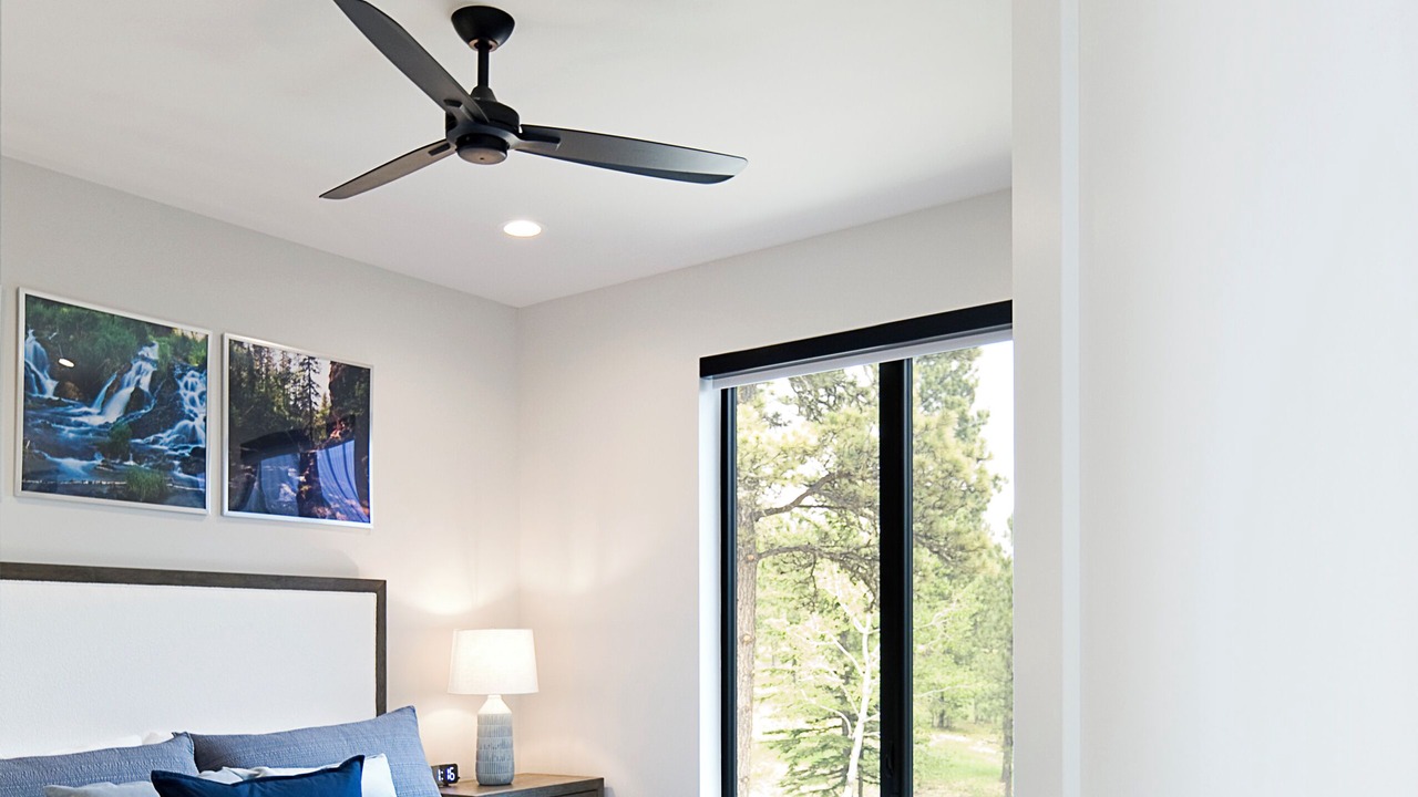 Photo of Bedroom in Lead