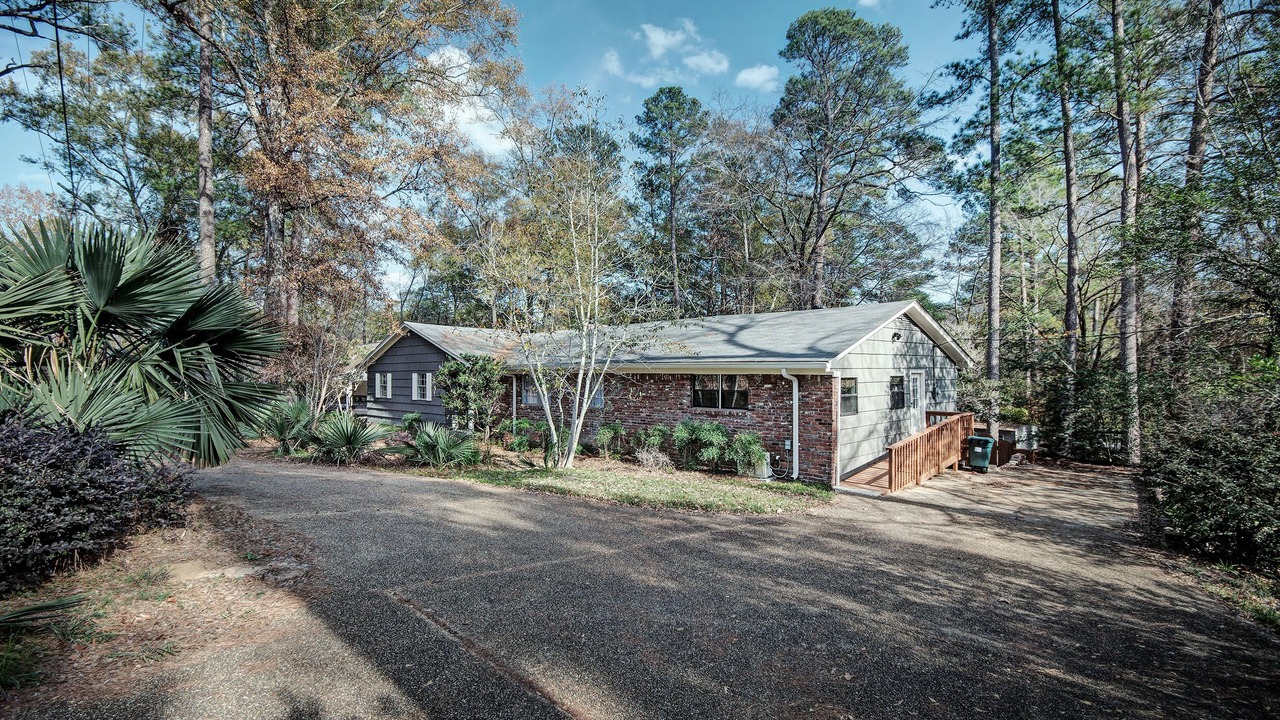 Photo of Outdoor in Tougaloo