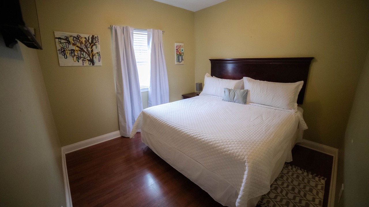 Photo of Bedroom in Arabi