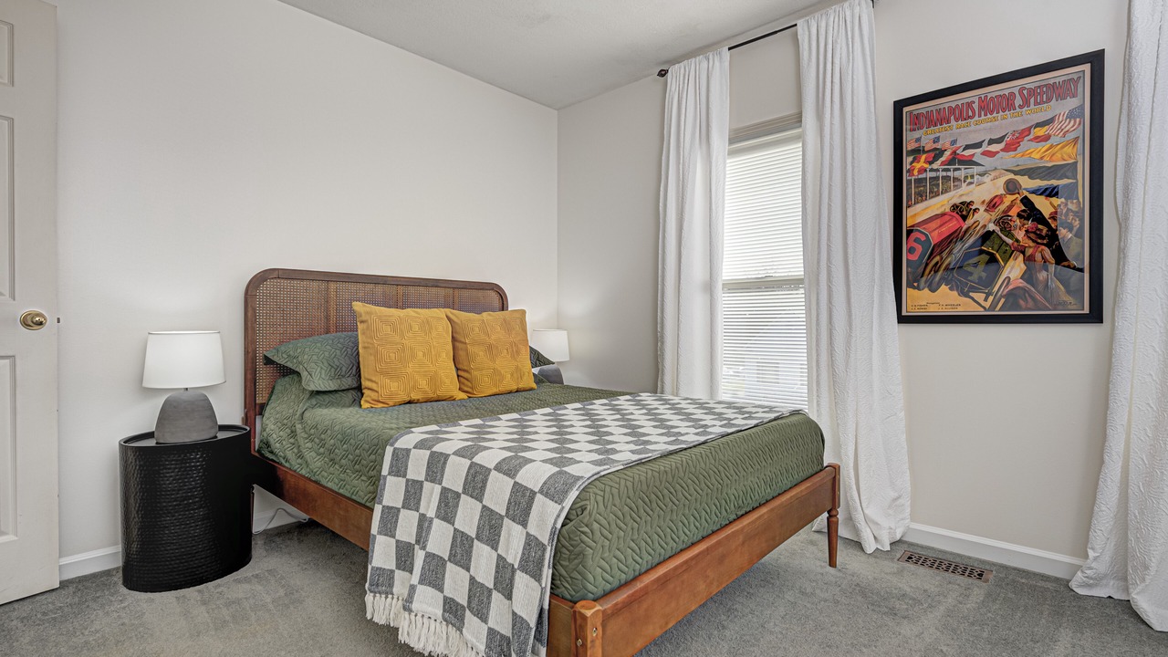 Photo of Bedroom in Maxwell