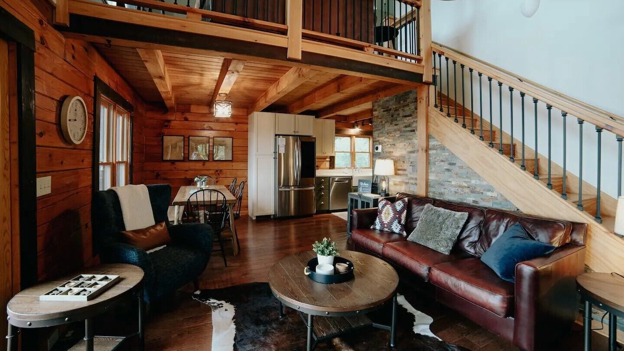 Photo of Livingroom in Bostic