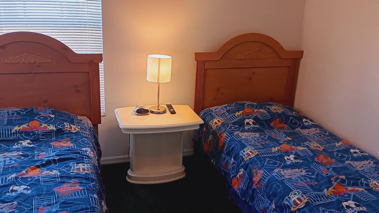 Photo of Bedroom in Crescent Lakes