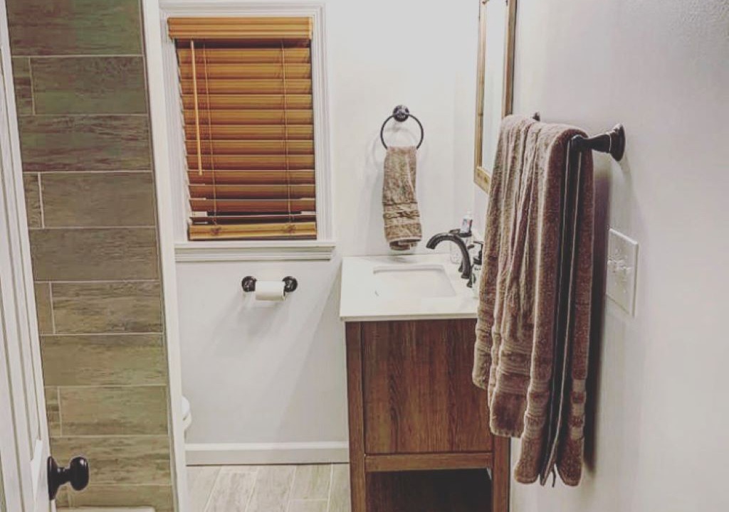 Photo of Bathroom in Falls