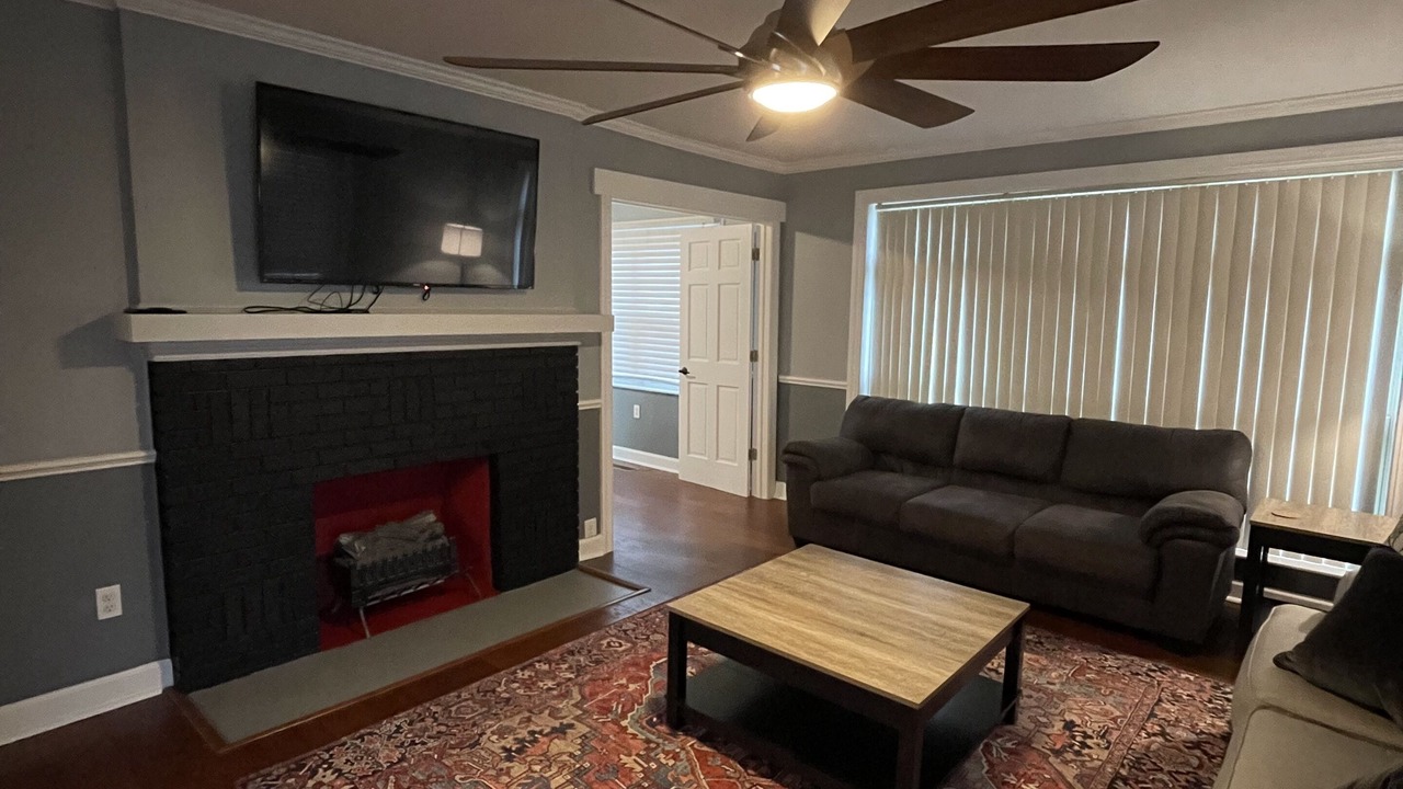 Photo of Livingroom in Russells Point