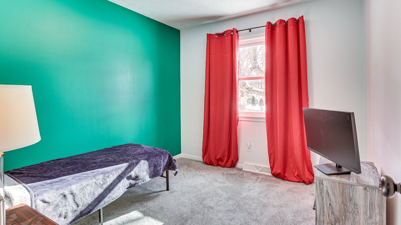 Photo of Bedroom in Bath