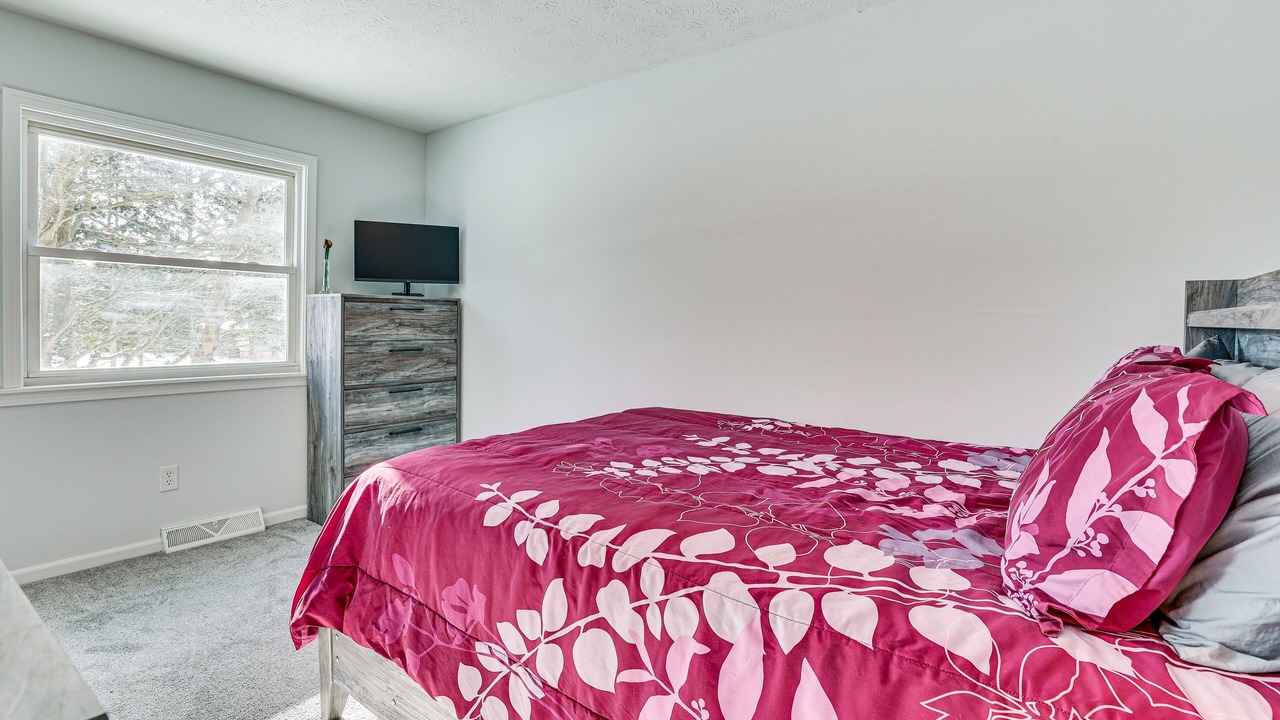 Photo of Bedroom in Bath