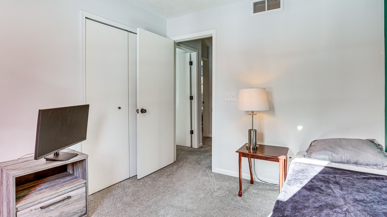 Photo of Bedroom in Bath