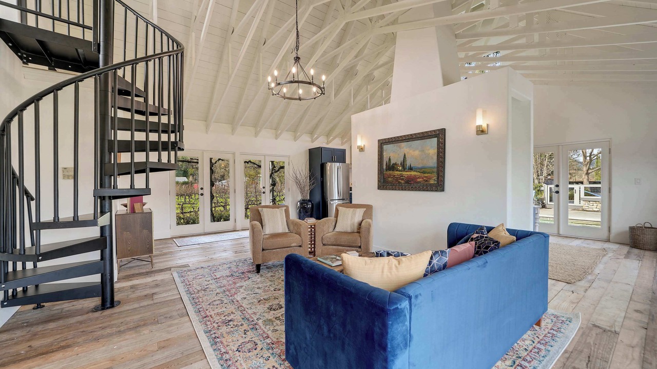 Photo of Livingroom in Calistoga