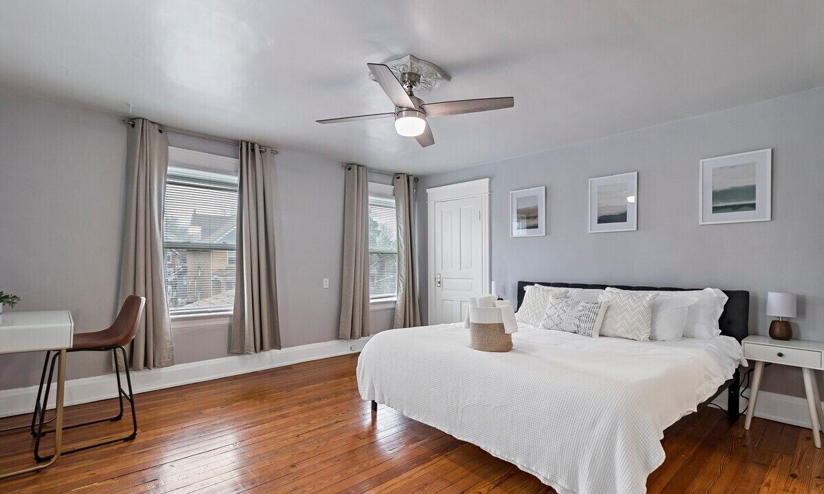 Photo of Bedroom in Oakley