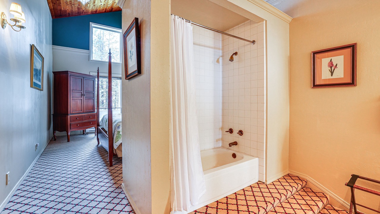 Photo of Bathroom in New Meadows