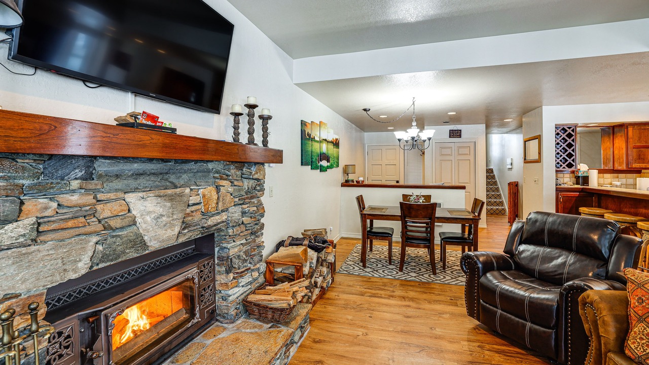 Photo of Livingroom in New Meadows