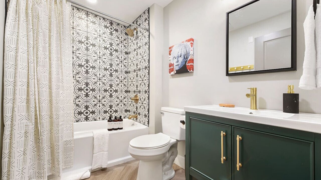Photo of Bathroom in East Allegheny