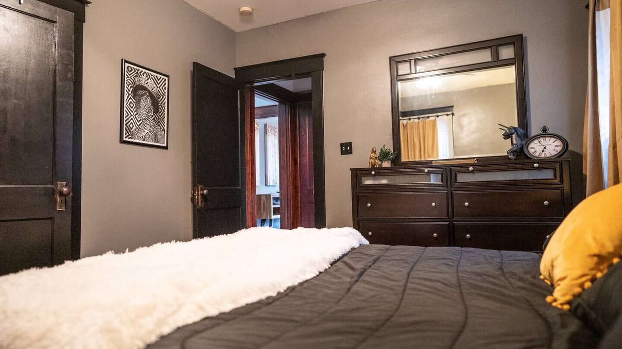 Photo of Bedroom in Latonia