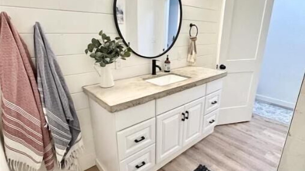 Photo of Bathroom in Mountain Home