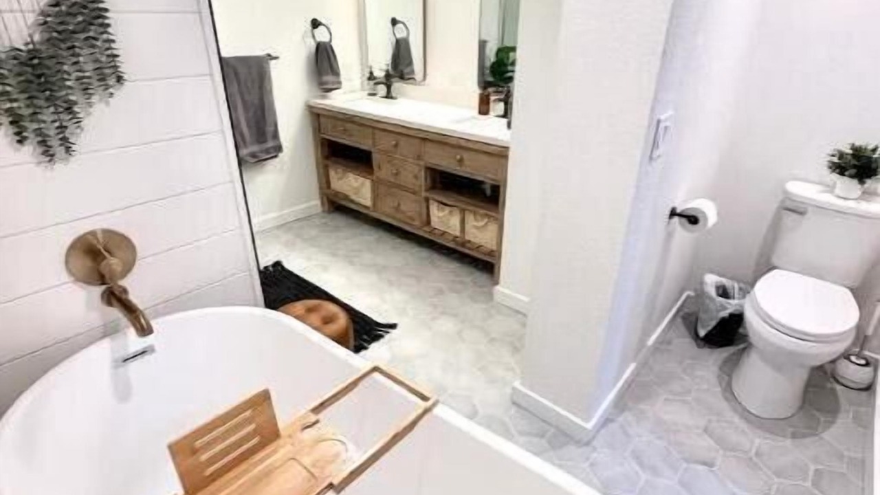 Photo of Bathroom in Mountain Home