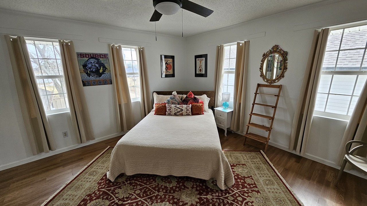 Photo of Bedroom in Arabi