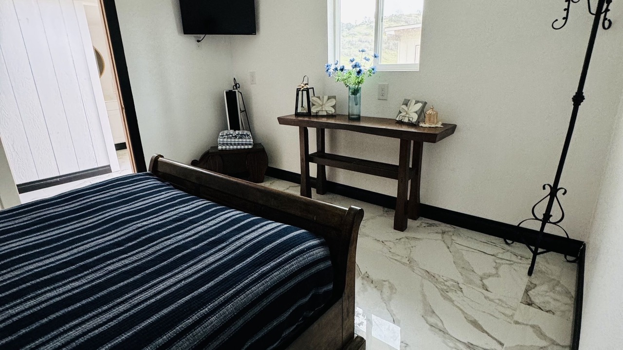 Photo of Bedroom in Kaweah