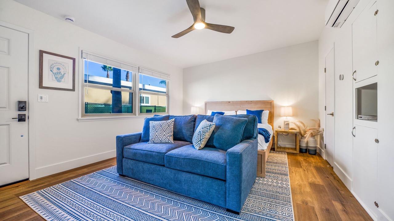 Photo of Livingroom in Crown Point