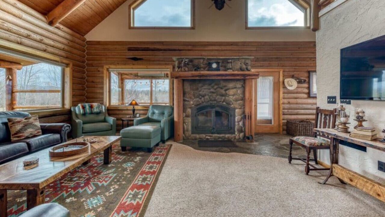 Photo of Livingroom in Grantsdale