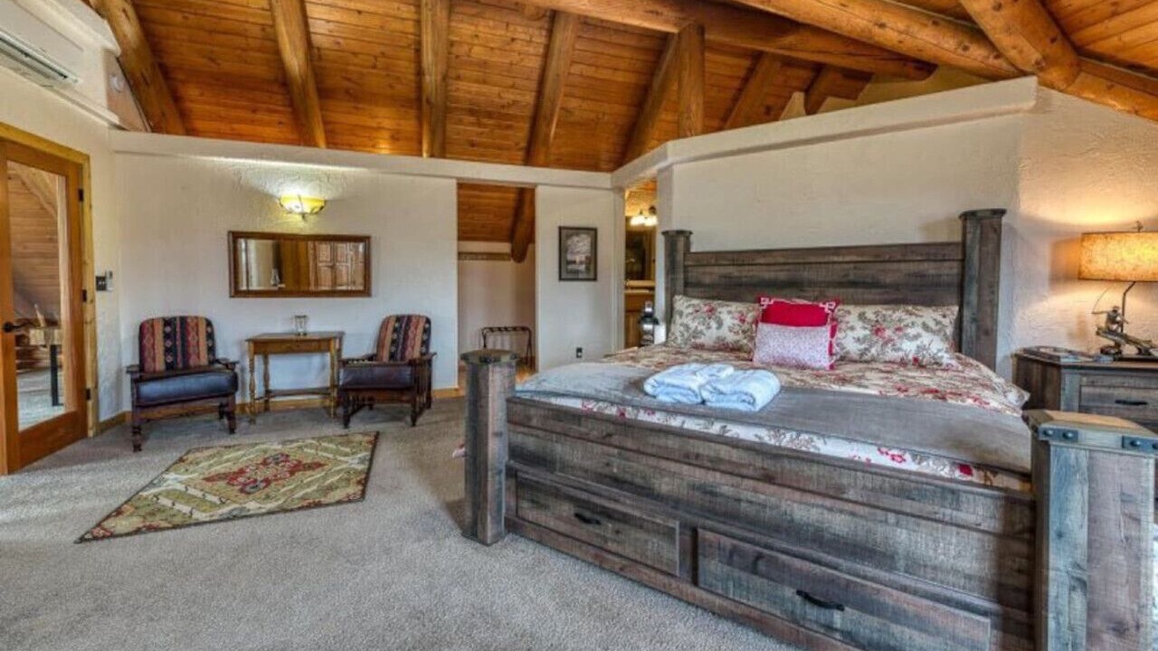 Photo of Bedroom in Grantsdale