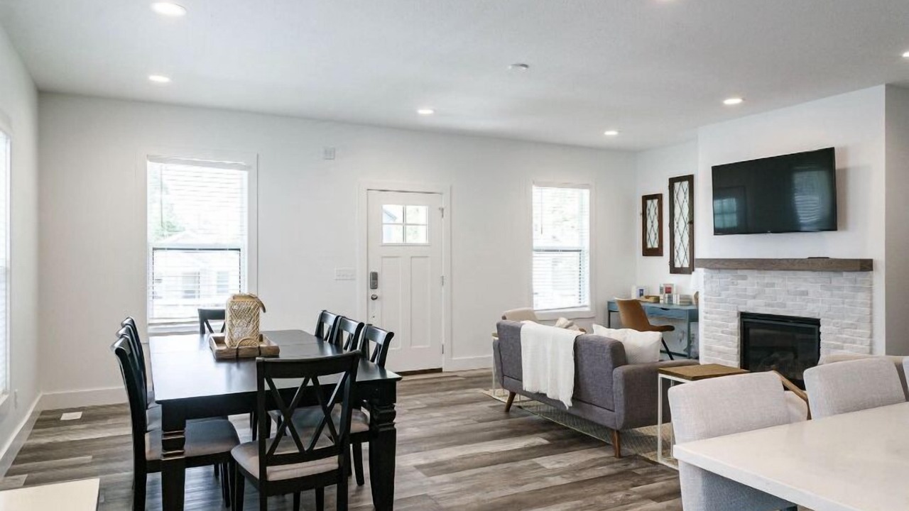 Photo of Bedroom in Northeast South Bend